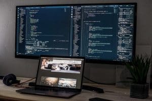 Die 5 besten Monitore für Programmierer & Kaufberatung